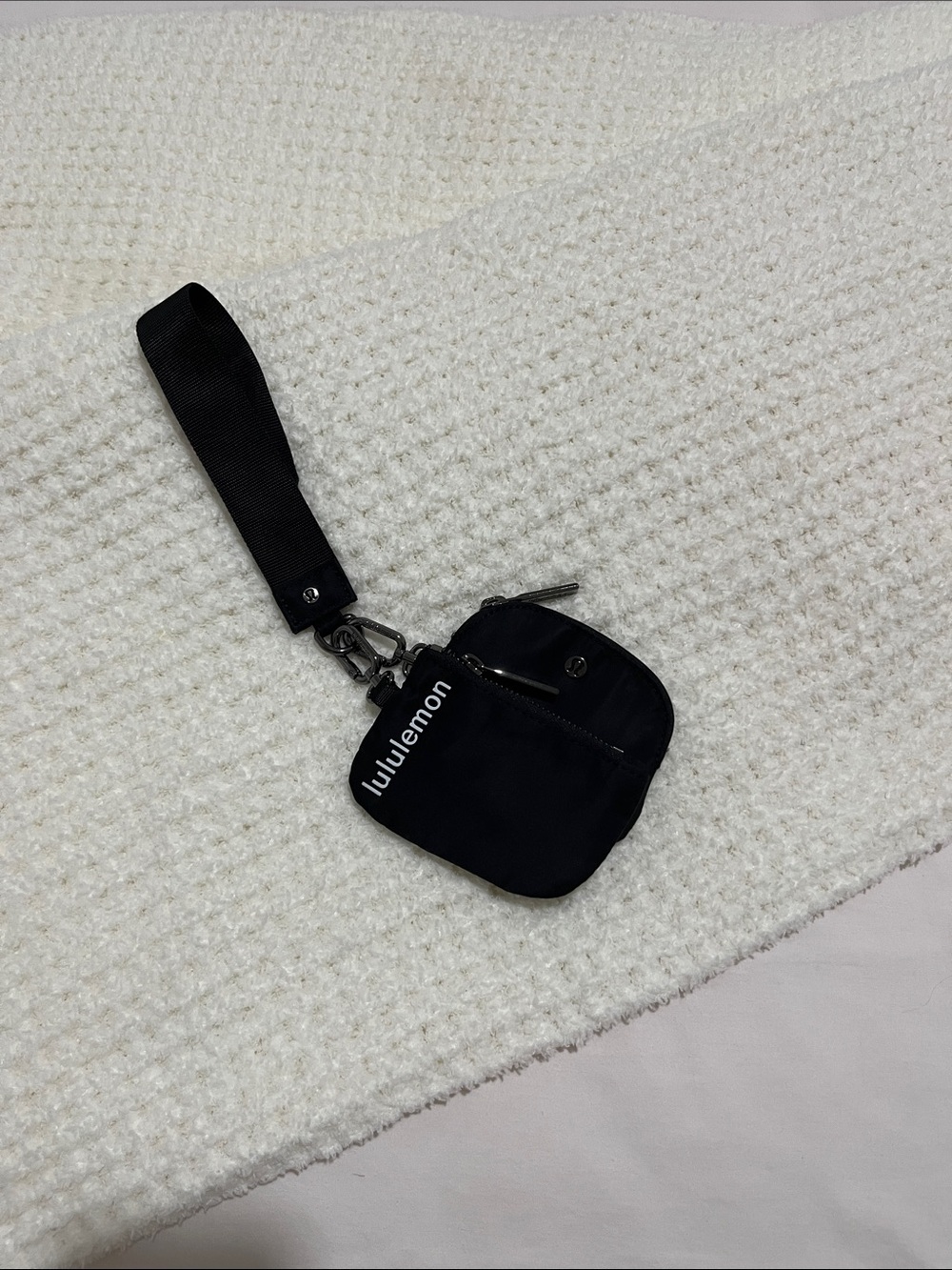 lululemon athletica Black Clip-On Wrist Pouch